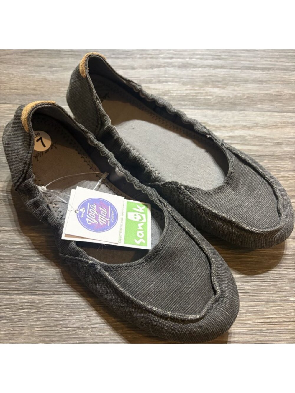 Sanuk Elle V Eight Shoes Flats Size 7 38 Slip On Charcoal Gray Vegan Yoga NEW - Picture 10 of 10